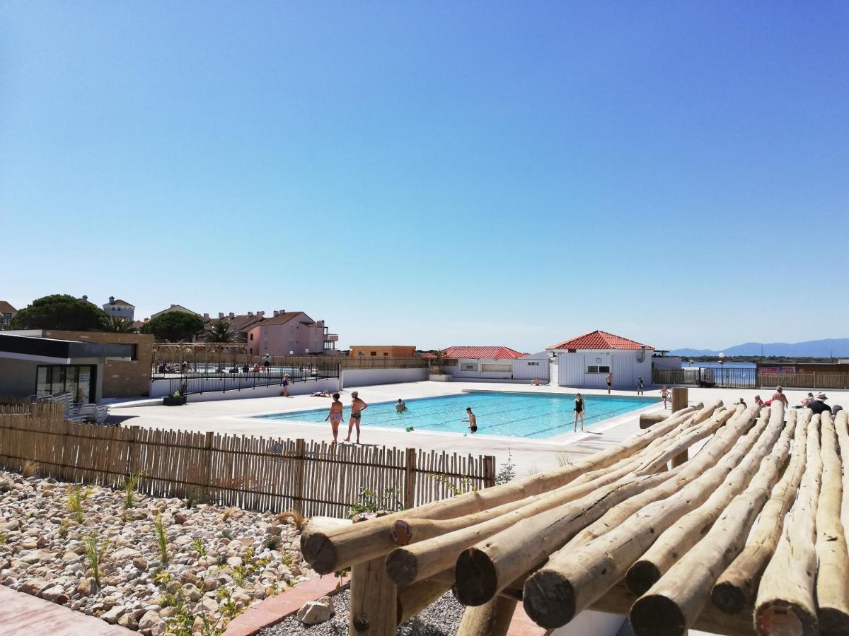 Appartement Tout Confort A Cap Coudalere Avec Vue Magnifique Sur Le Canigou Au Bord Du Lac - Check In Automatise - Parking Gratuit - Aire De Jeux D'Enfants - Le Barcares Bagian luar foto