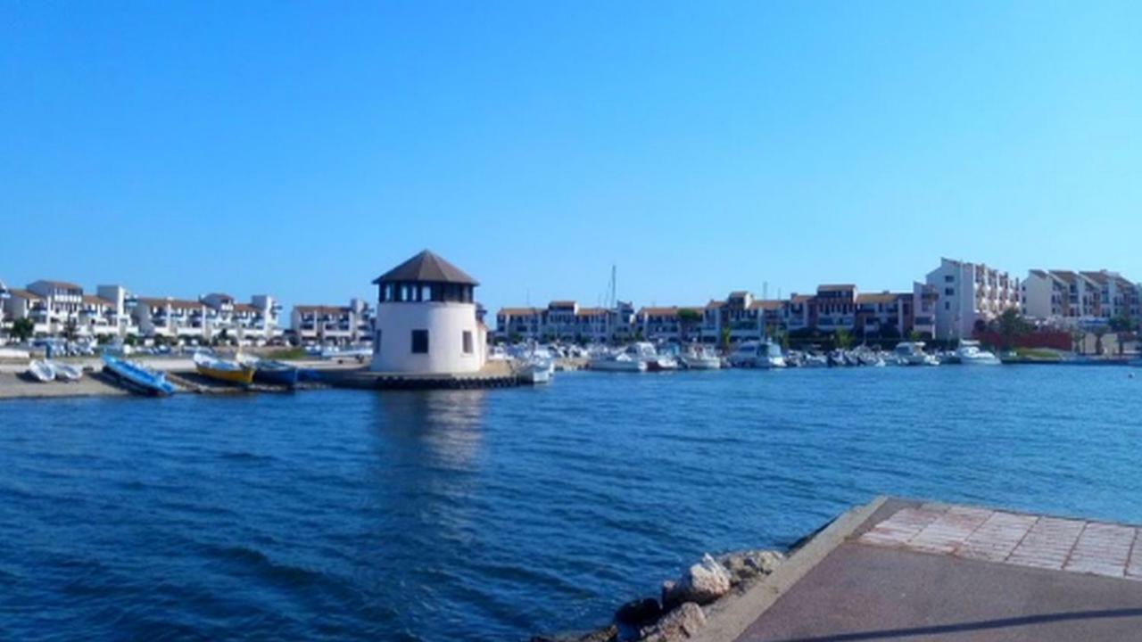 Appartement Tout Confort A Cap Coudalere Avec Vue Magnifique Sur Le Canigou Au Bord Du Lac - Check In Automatise - Parking Gratuit - Aire De Jeux D'Enfants - Le Barcares Bagian luar foto